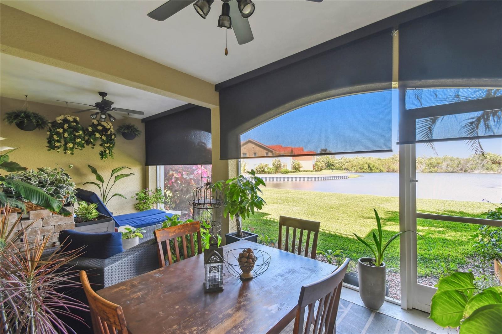 MARINA BAY GARDEN VILLAS - Residential