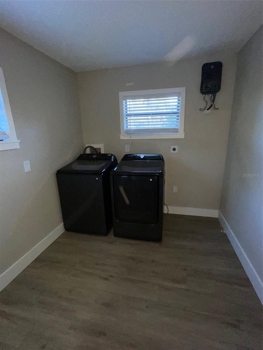 PLANTATION ESTATES UNIT 01 - Residential