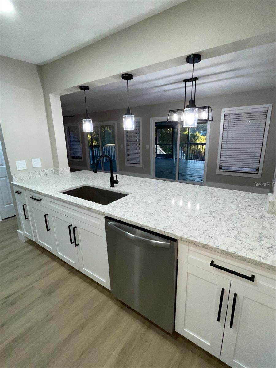 PLANTATION ESTATES UNIT 01 - Residential