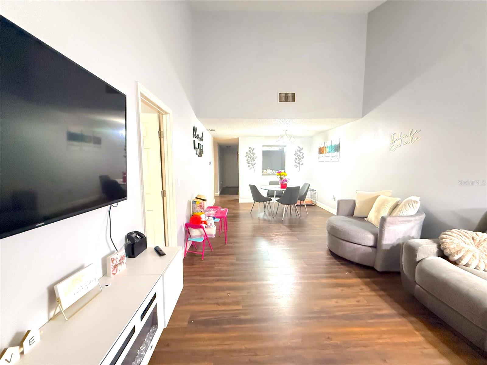 STONEBRIDGE - Residential