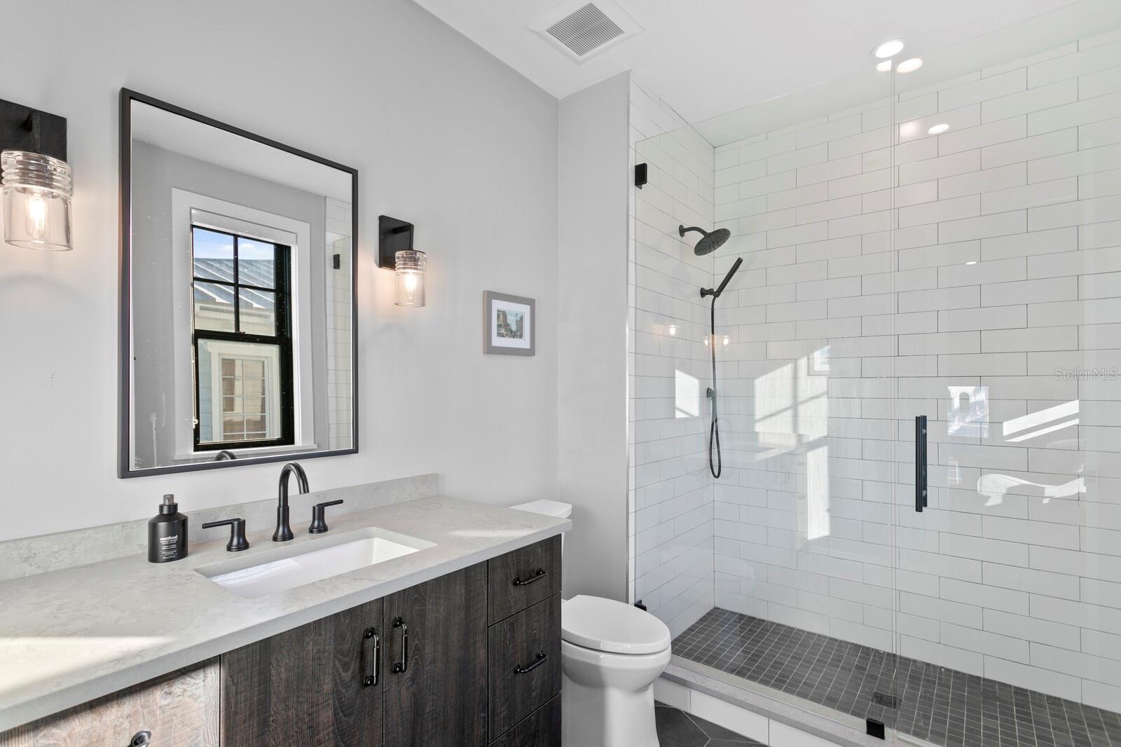 SUNSET PARK ISLES UNIT 2 - Residential