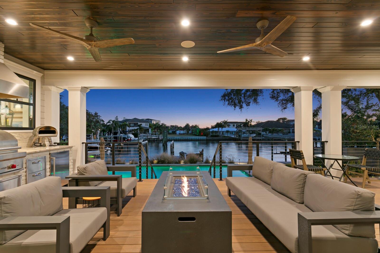 SUNSET PARK ISLES UNIT 2 - Residential