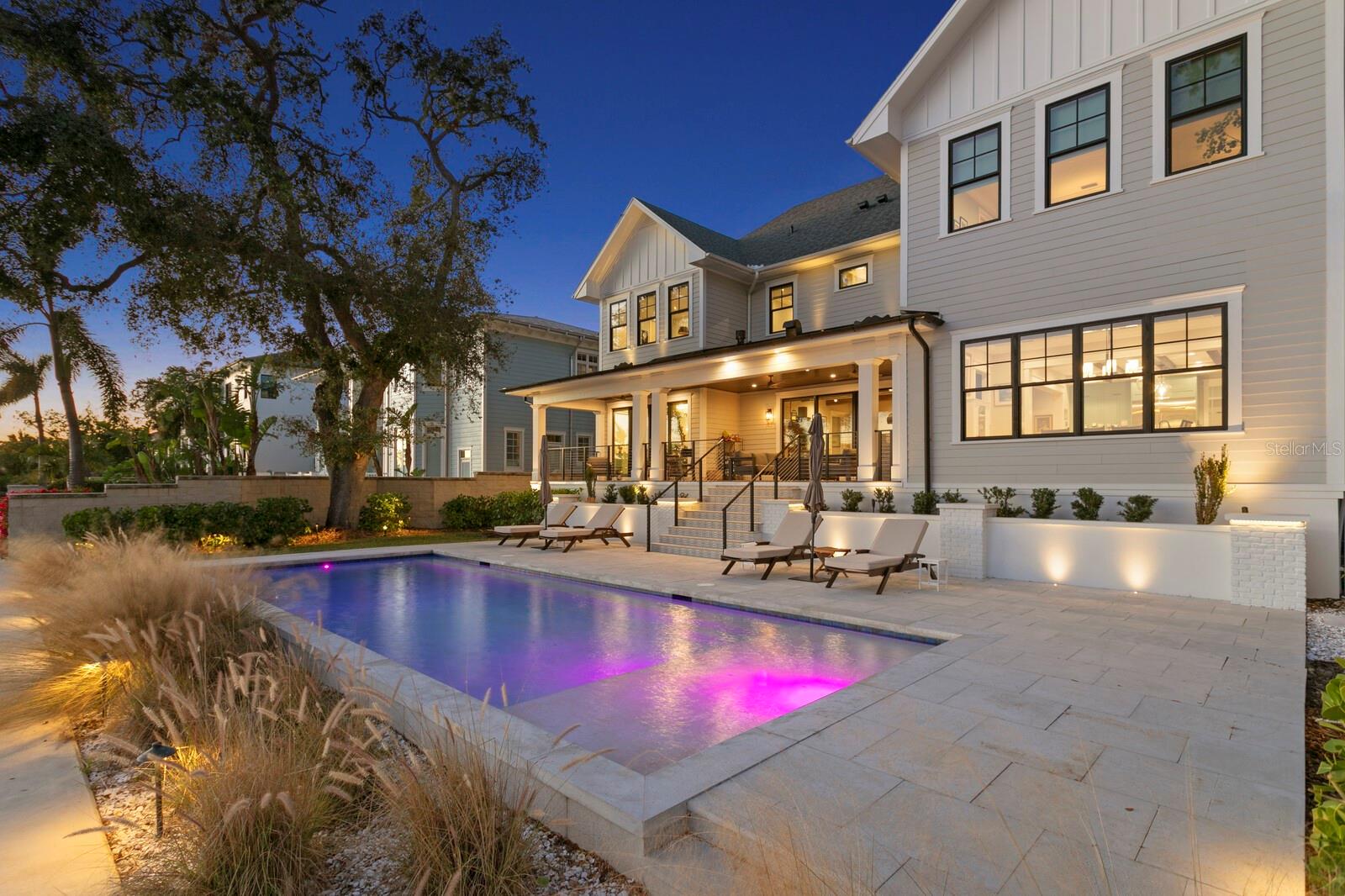 SUNSET PARK ISLES UNIT 2 - Residential