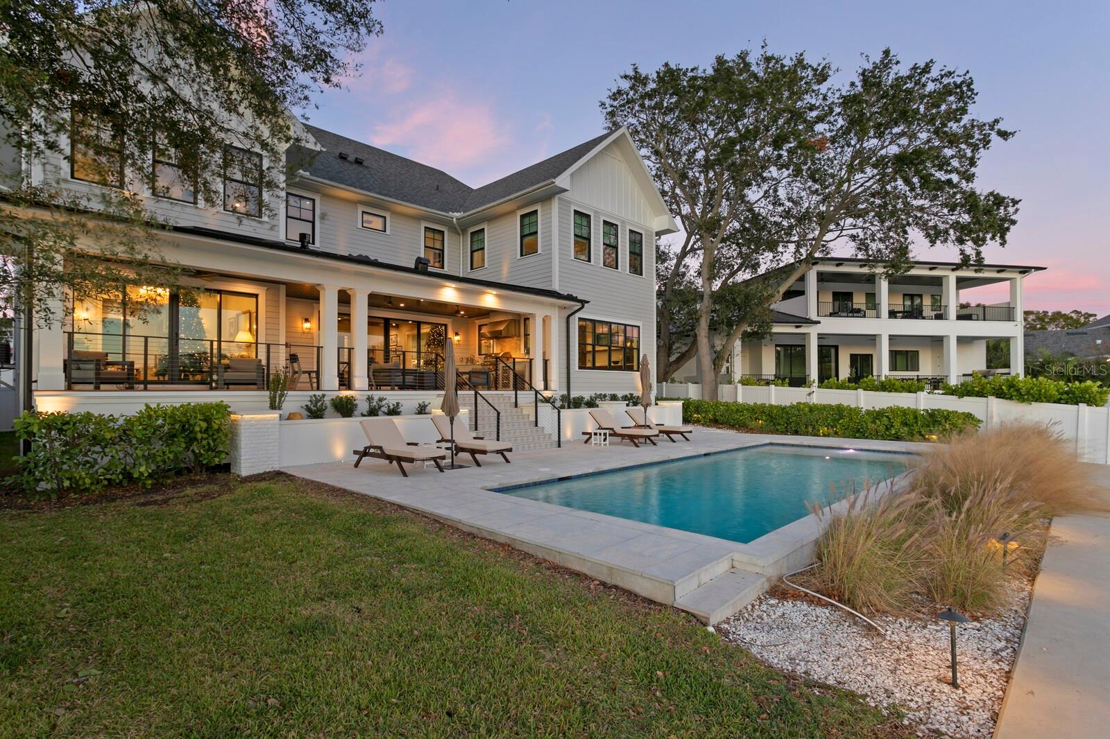 SUNSET PARK ISLES UNIT 2 - Residential