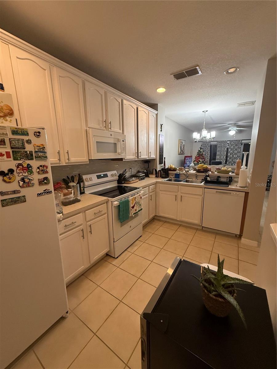 SAVANNAH PINES CONDO PHS 11 12 13 AND 14 - Residential