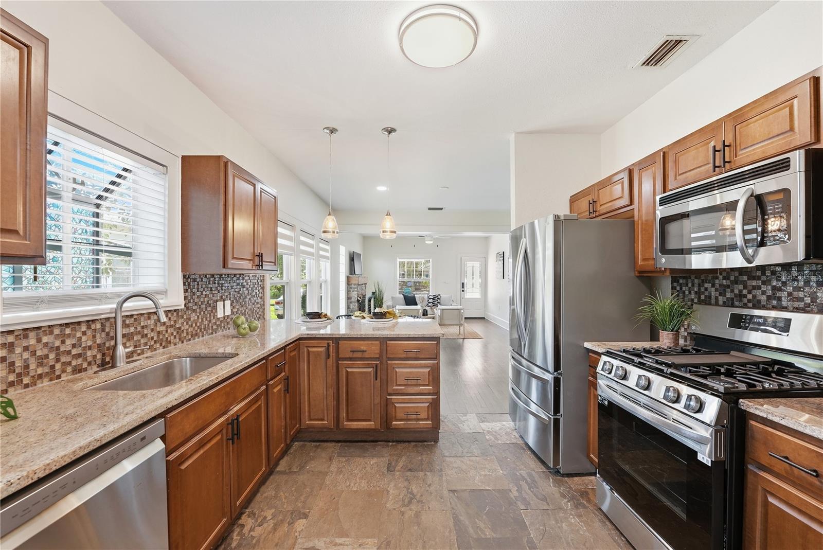C H BROWNS ADD - Residential
