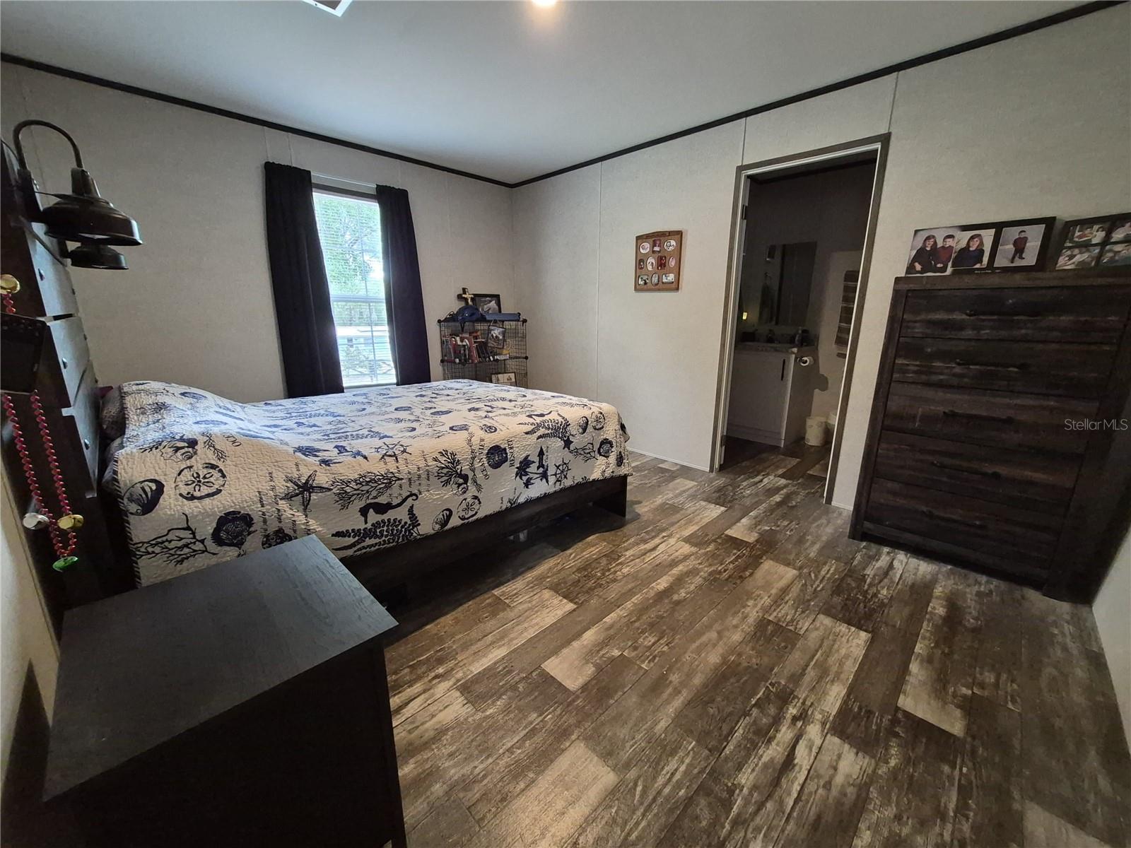 000942-HILTOP VILLAGE - Residential