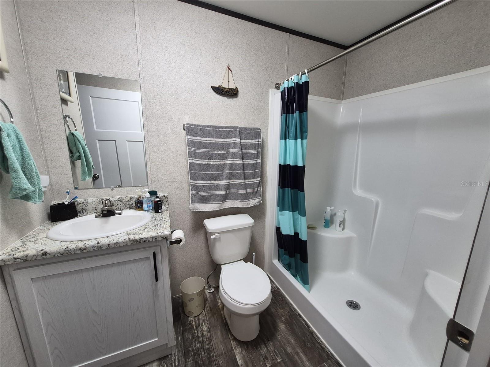 000942-HILTOP VILLAGE - Residential