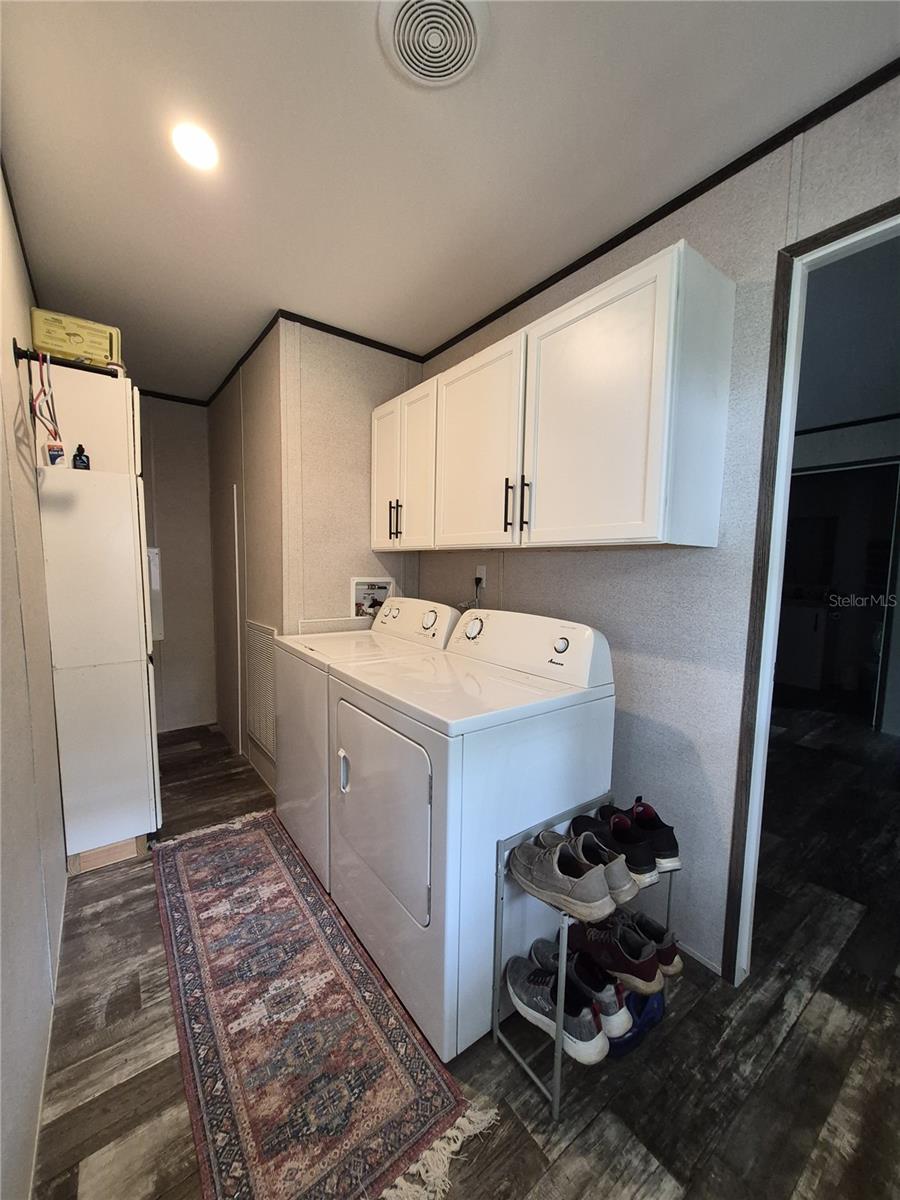 000942-HILTOP VILLAGE - Residential