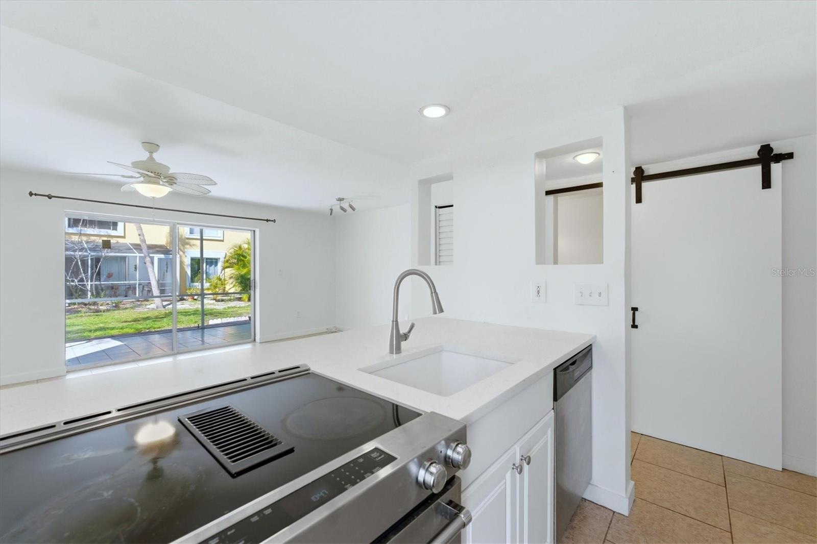 BERMUDA BAY BEACH CONDO - Residential