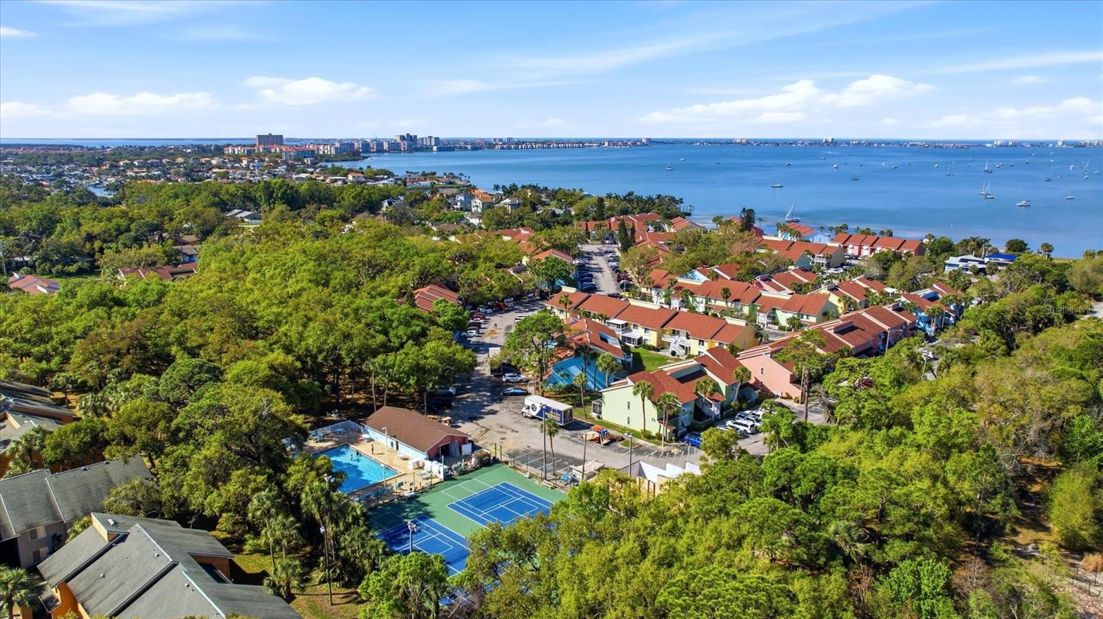 BERMUDA BAY BEACH CONDO - Residential