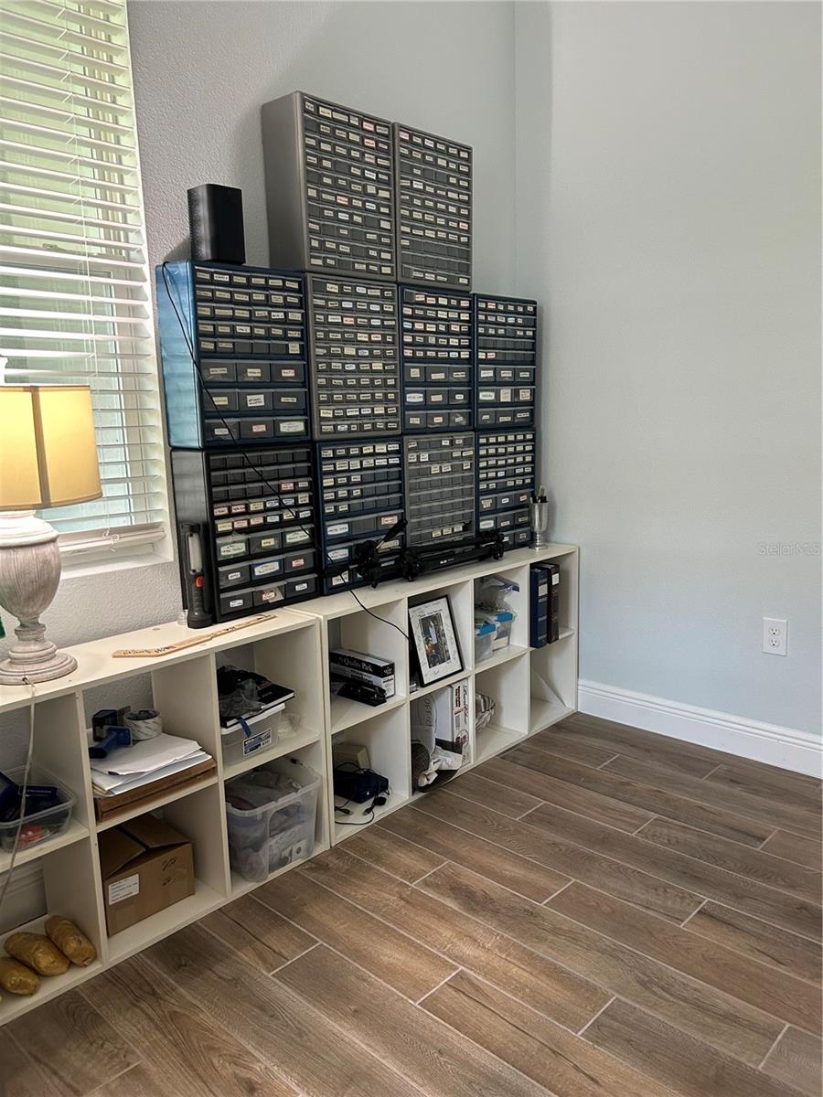 2042 KEY BAY TRAIL