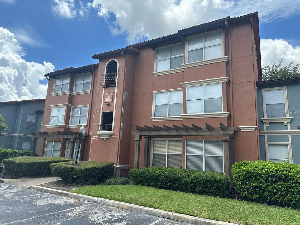 Photo of 5108 Conroy Road #1713, Orlando, FL 32811 (MLS # S5135906)