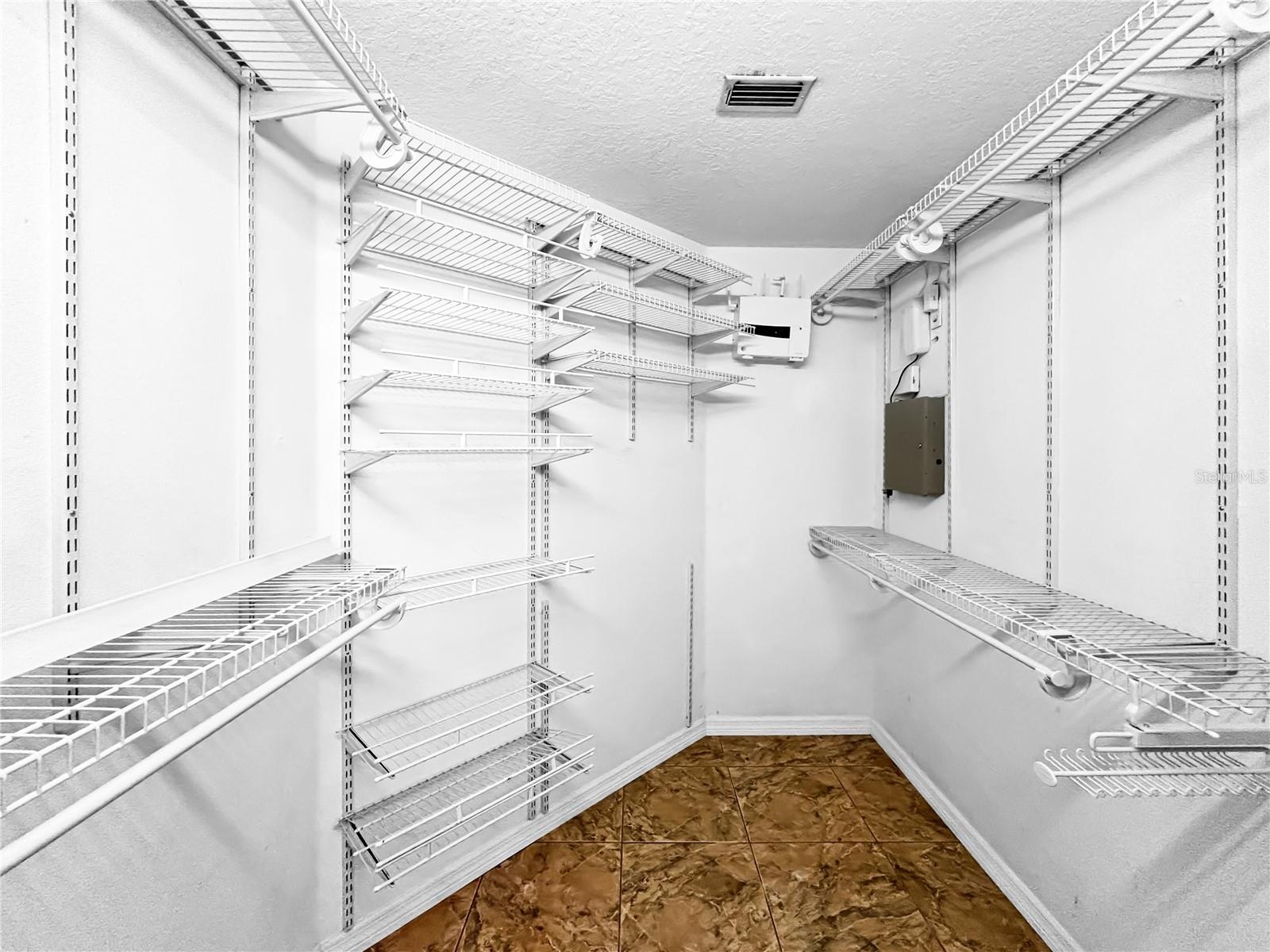 TURTLE ROCK - Residential