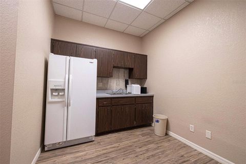 Tiny photo for 5608 SE 113th Street, Belleview, FL 34420 (MLS # OM712532)