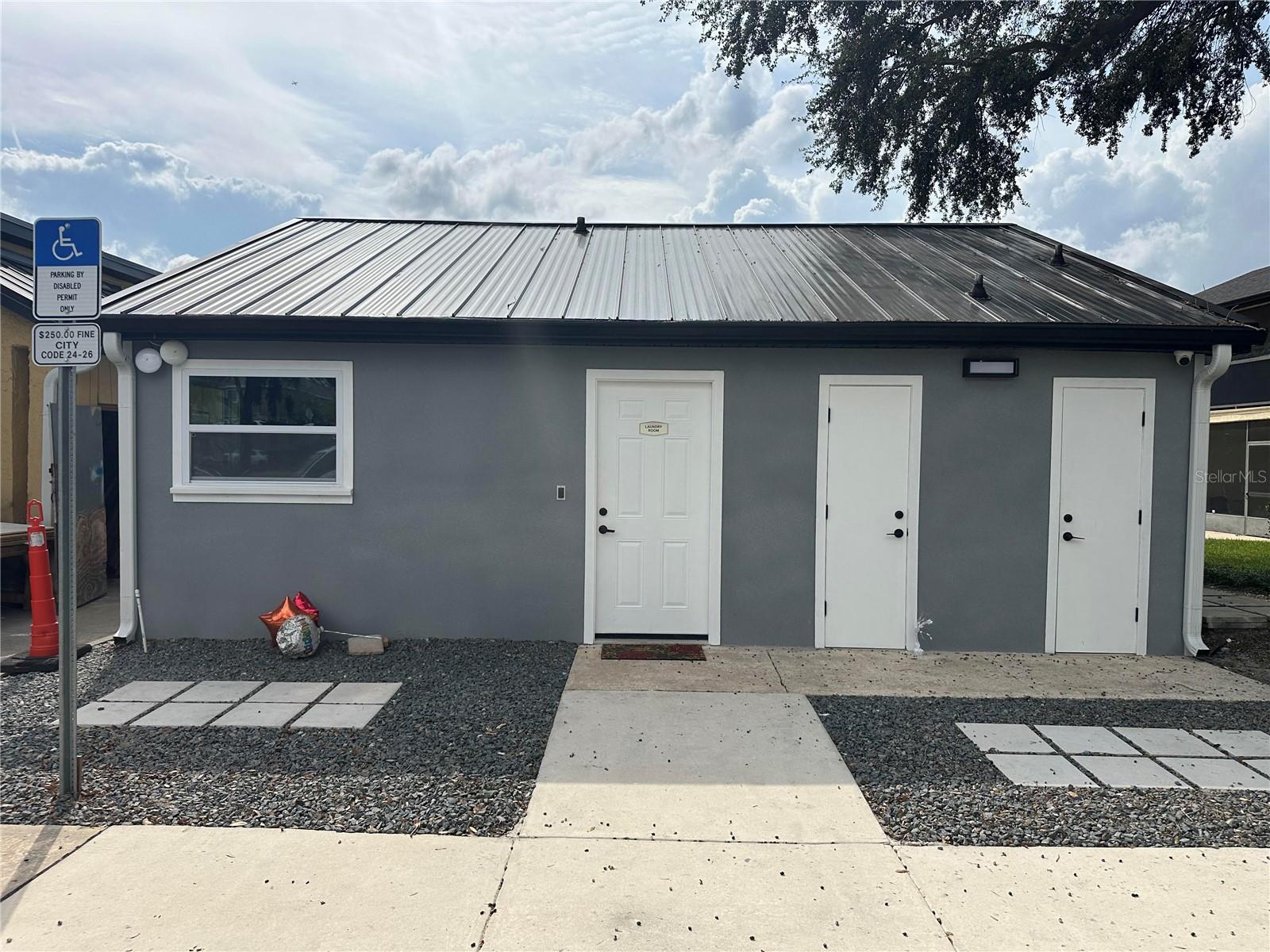 DESTINY SPGS CONDO - Residential Lease