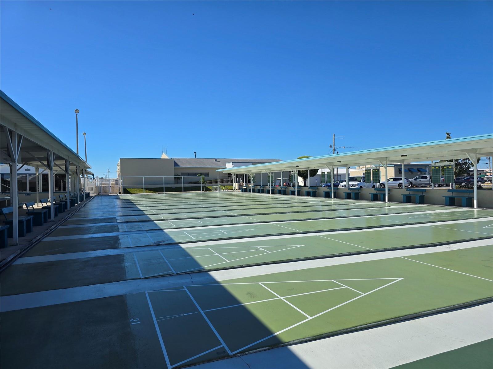 TRAILER ESTATES - Land