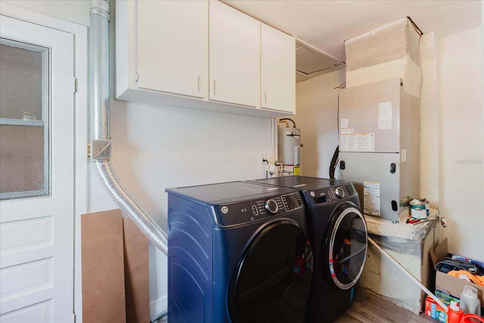 HARBOR PALMS-UNIT THREE - Residential