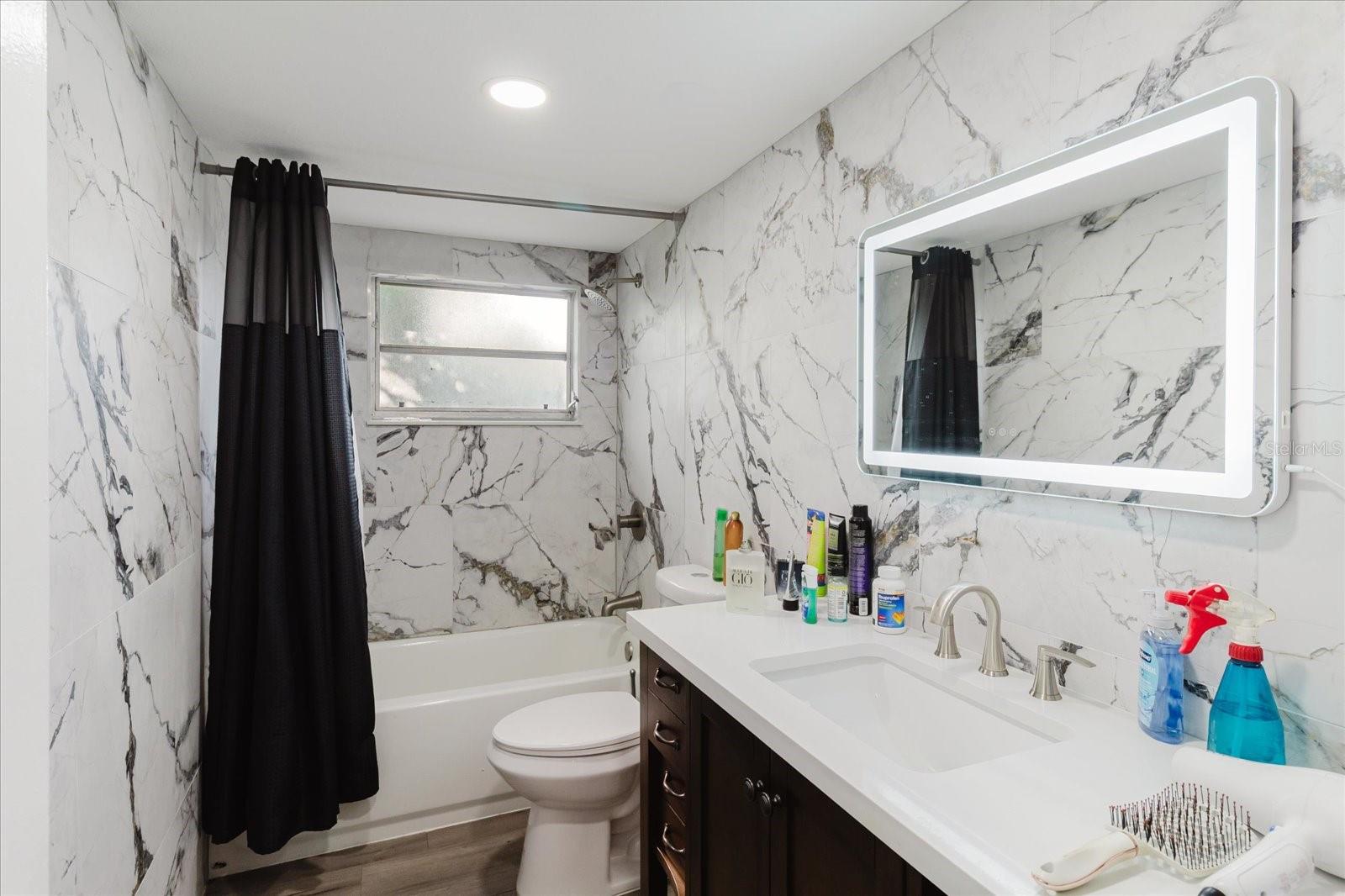 HARBOR PALMS-UNIT THREE - Residential