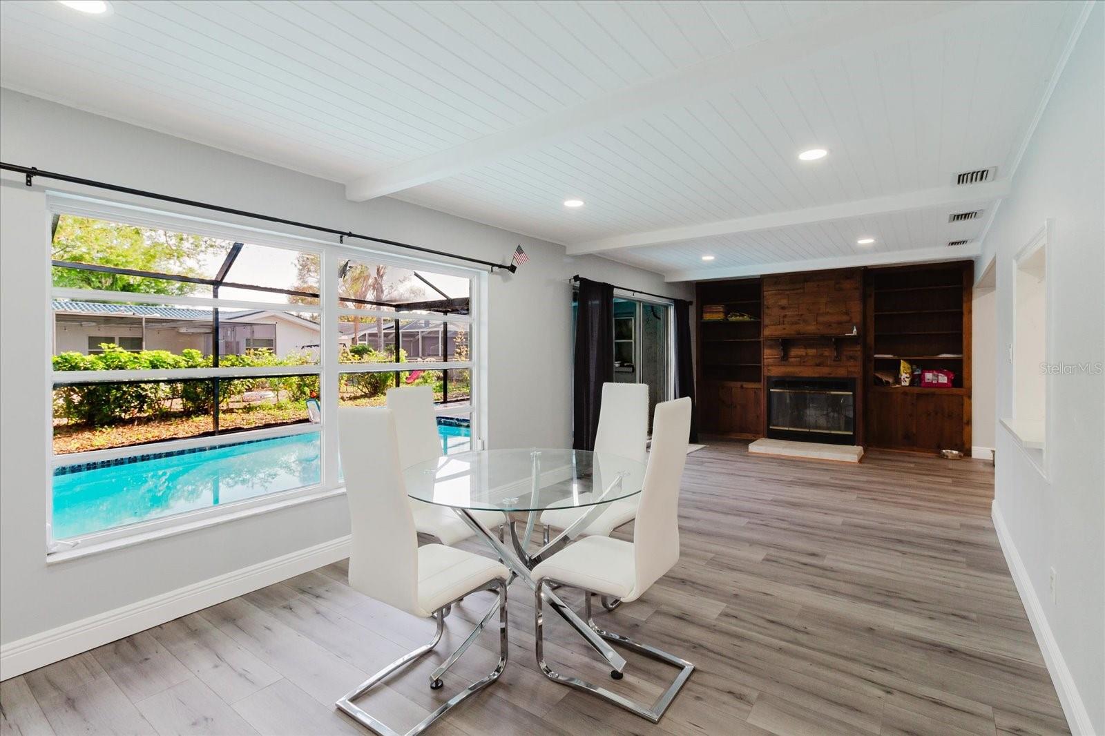 HARBOR PALMS-UNIT THREE - Residential