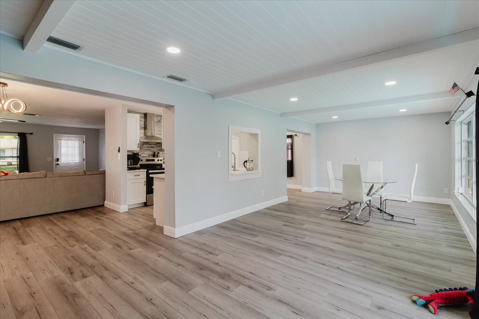 HARBOR PALMS-UNIT THREE - Residential