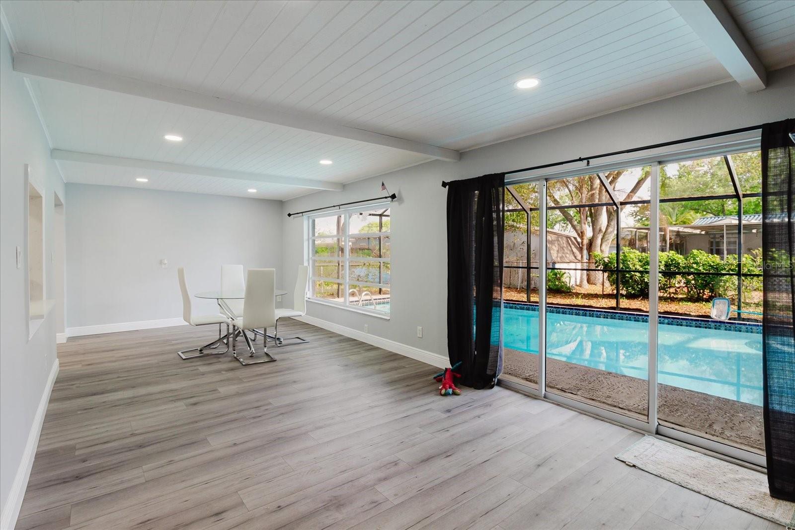 HARBOR PALMS-UNIT THREE - Residential