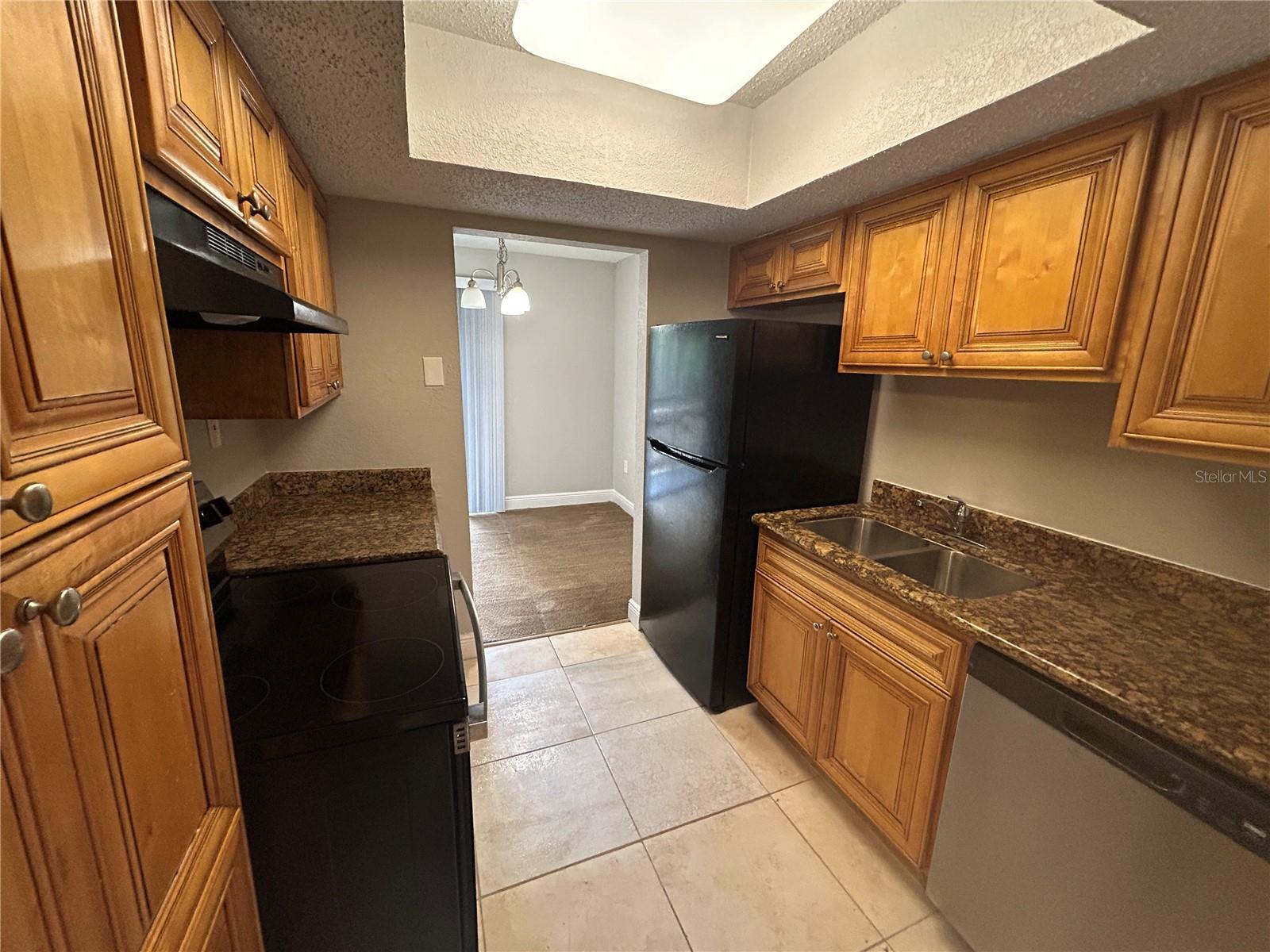 MILLENNIUM PALMS - Residential