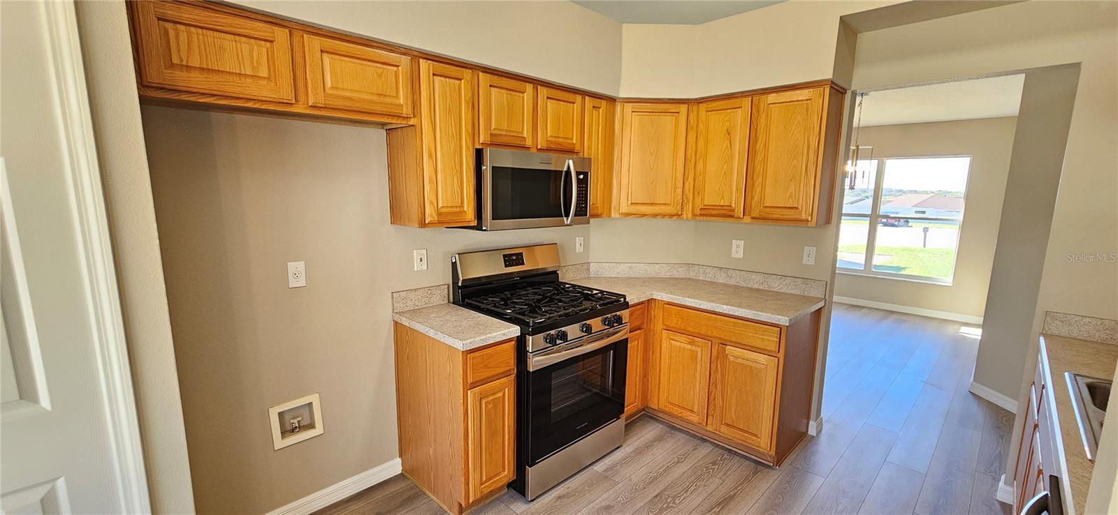 12151 GOLDENSTAR LANE