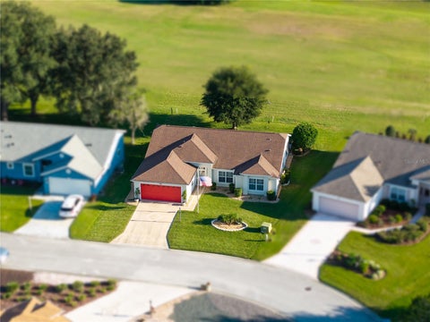 Tiny photo for 25233 Lost Oak Circle, Leesburg, FL 34748 (MLS # O6450760)