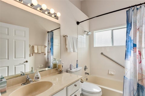 Tiny photo for 25233 Lost Oak Circle, Leesburg, FL 34748 (MLS # O6450760)