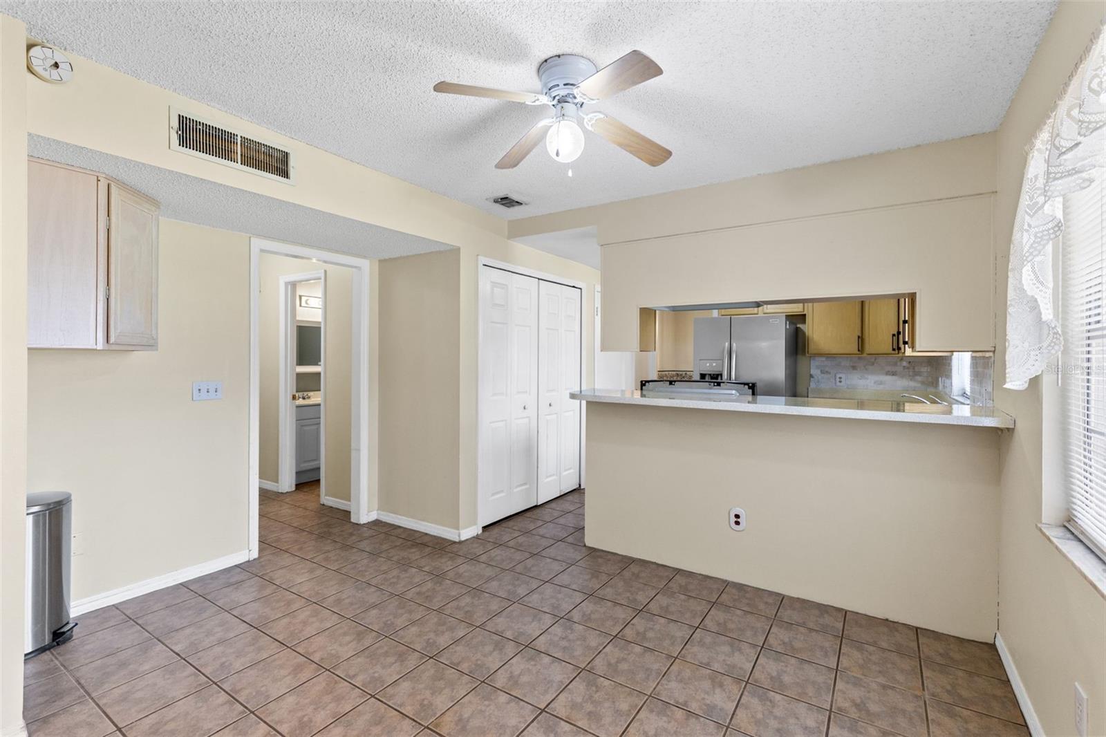 TEALWOOD COVE FIRST ADD - Residential