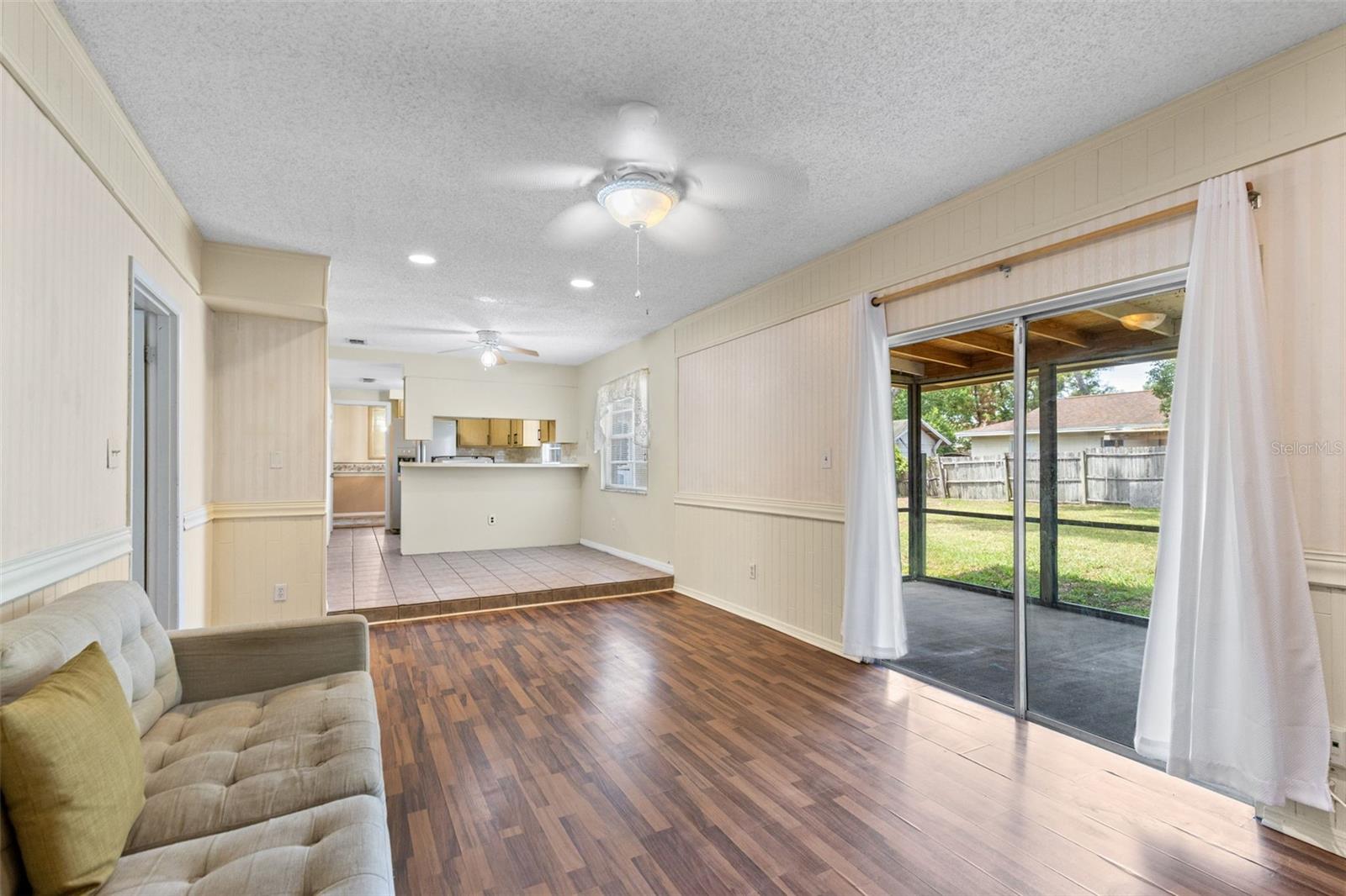 TEALWOOD COVE FIRST ADD - Residential
