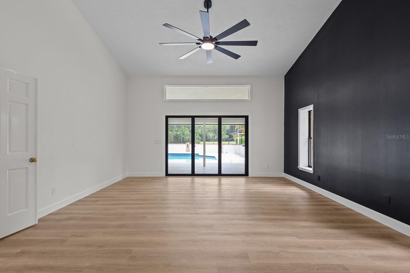 CYPRESS RUN - Residential