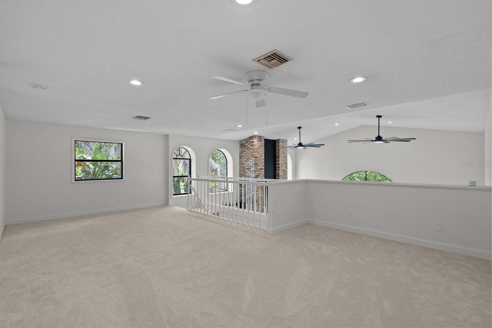 CYPRESS RUN - Residential