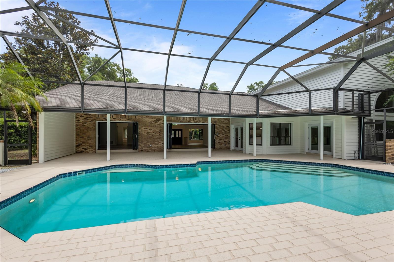 CYPRESS RUN - Residential