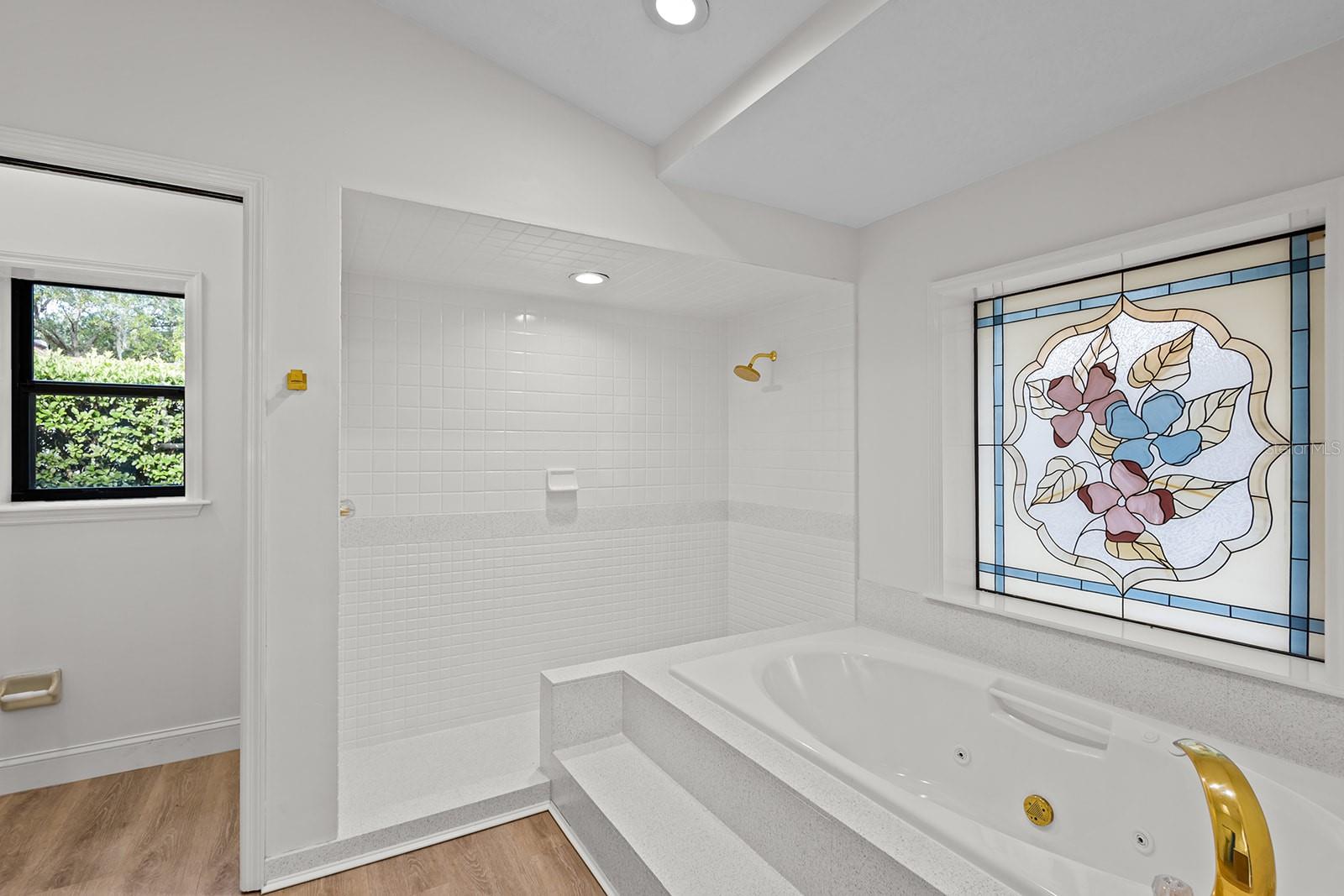 CYPRESS RUN - Residential