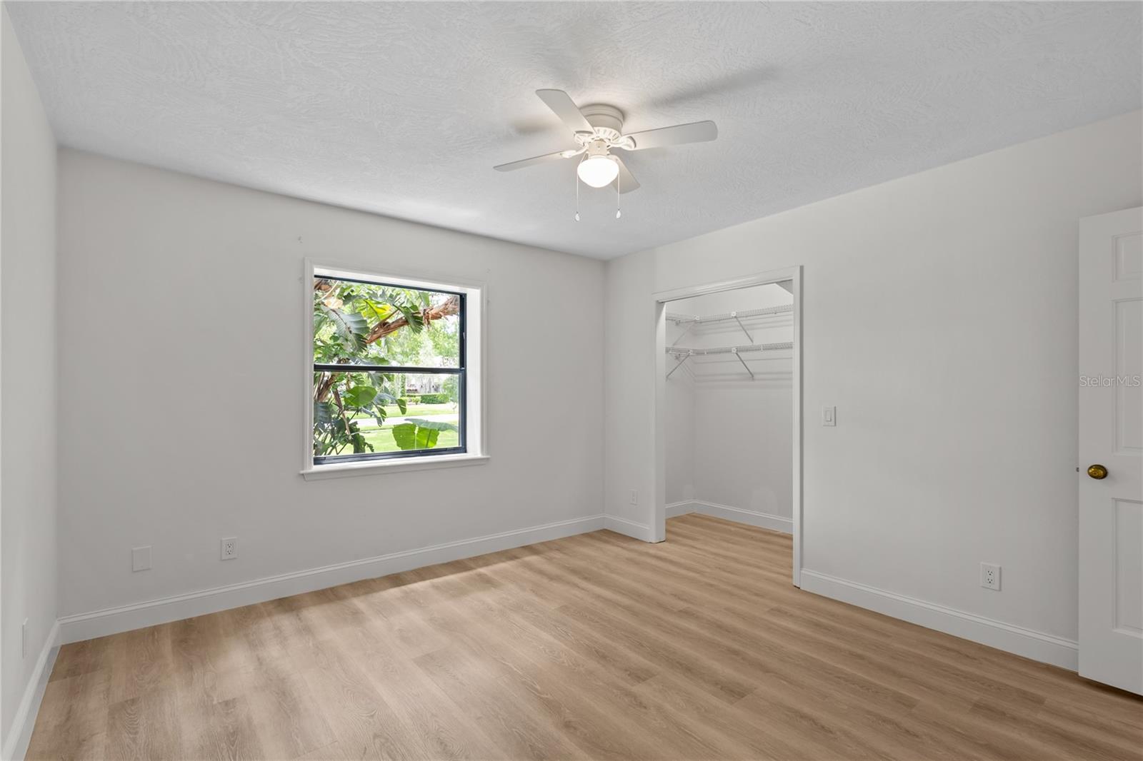 CYPRESS RUN - Residential