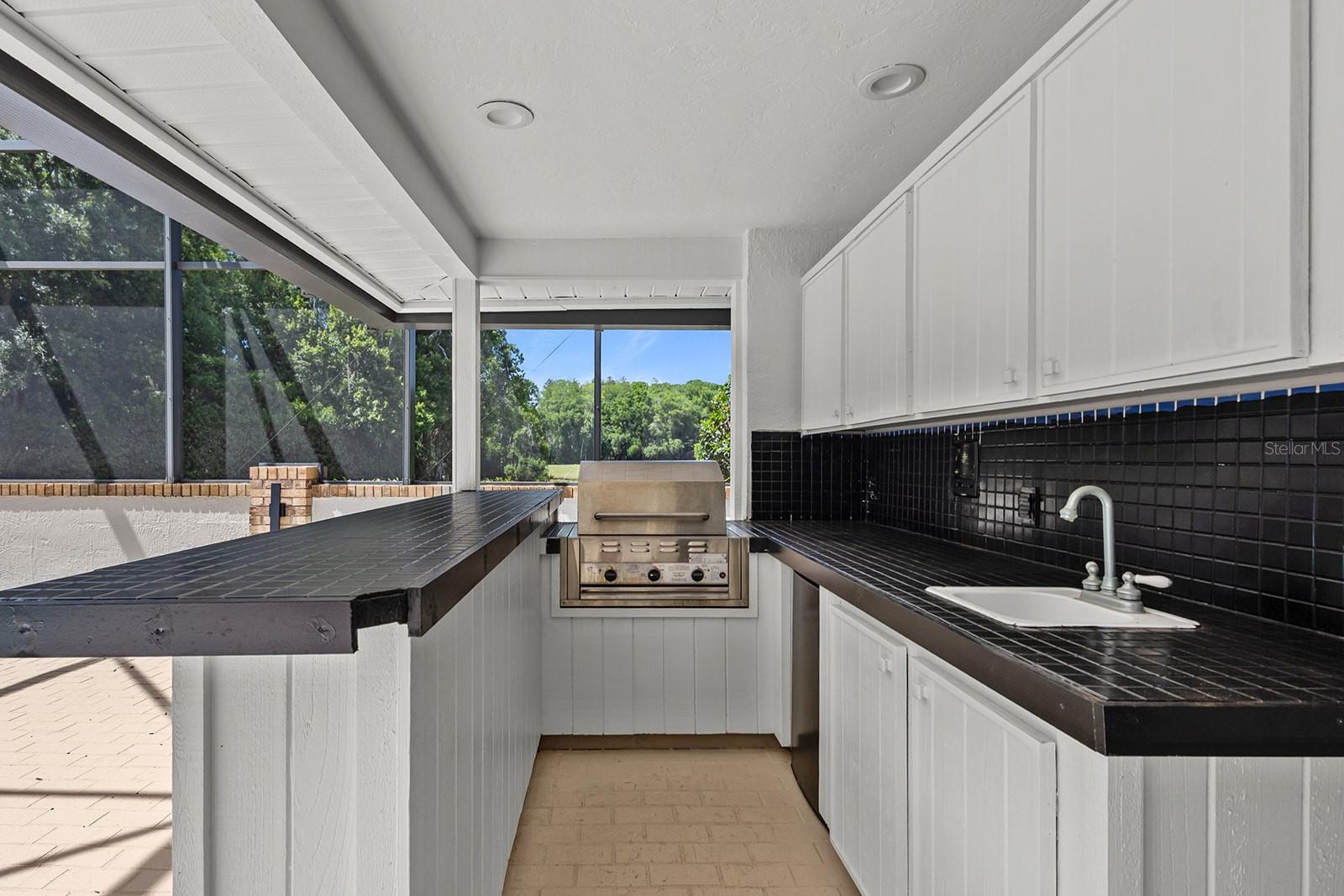 CYPRESS RUN - Residential