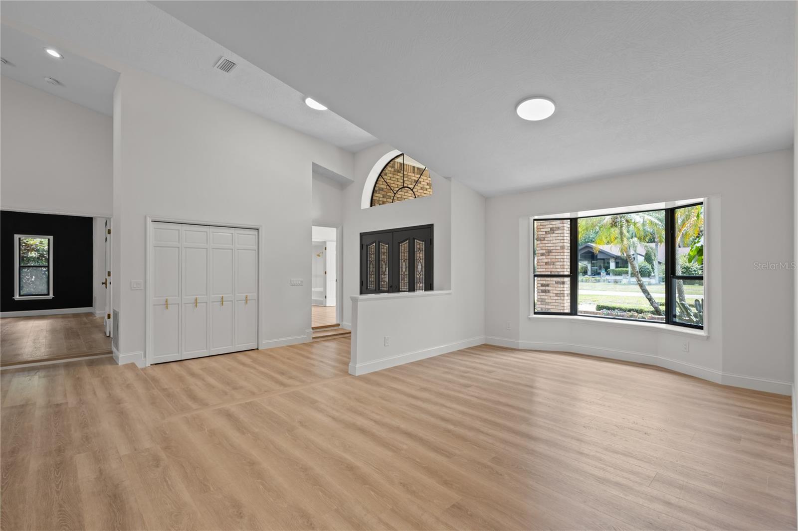 CYPRESS RUN - Residential