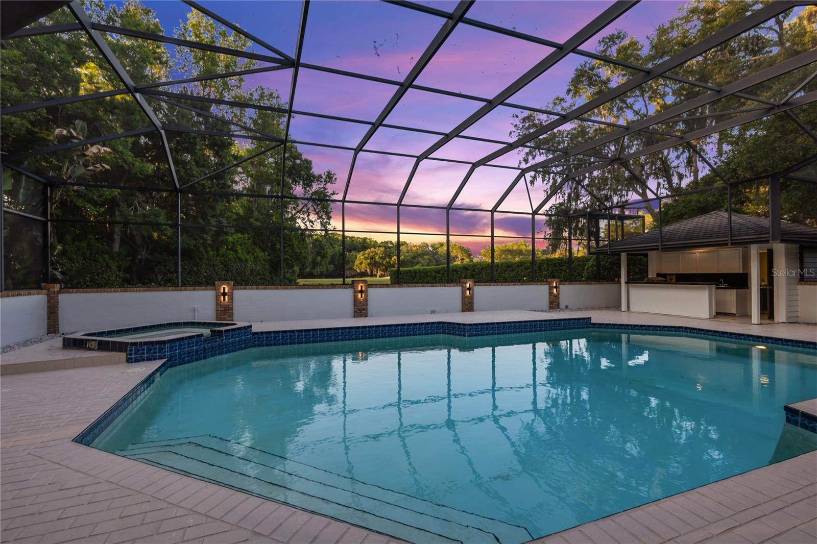 CYPRESS RUN - Residential