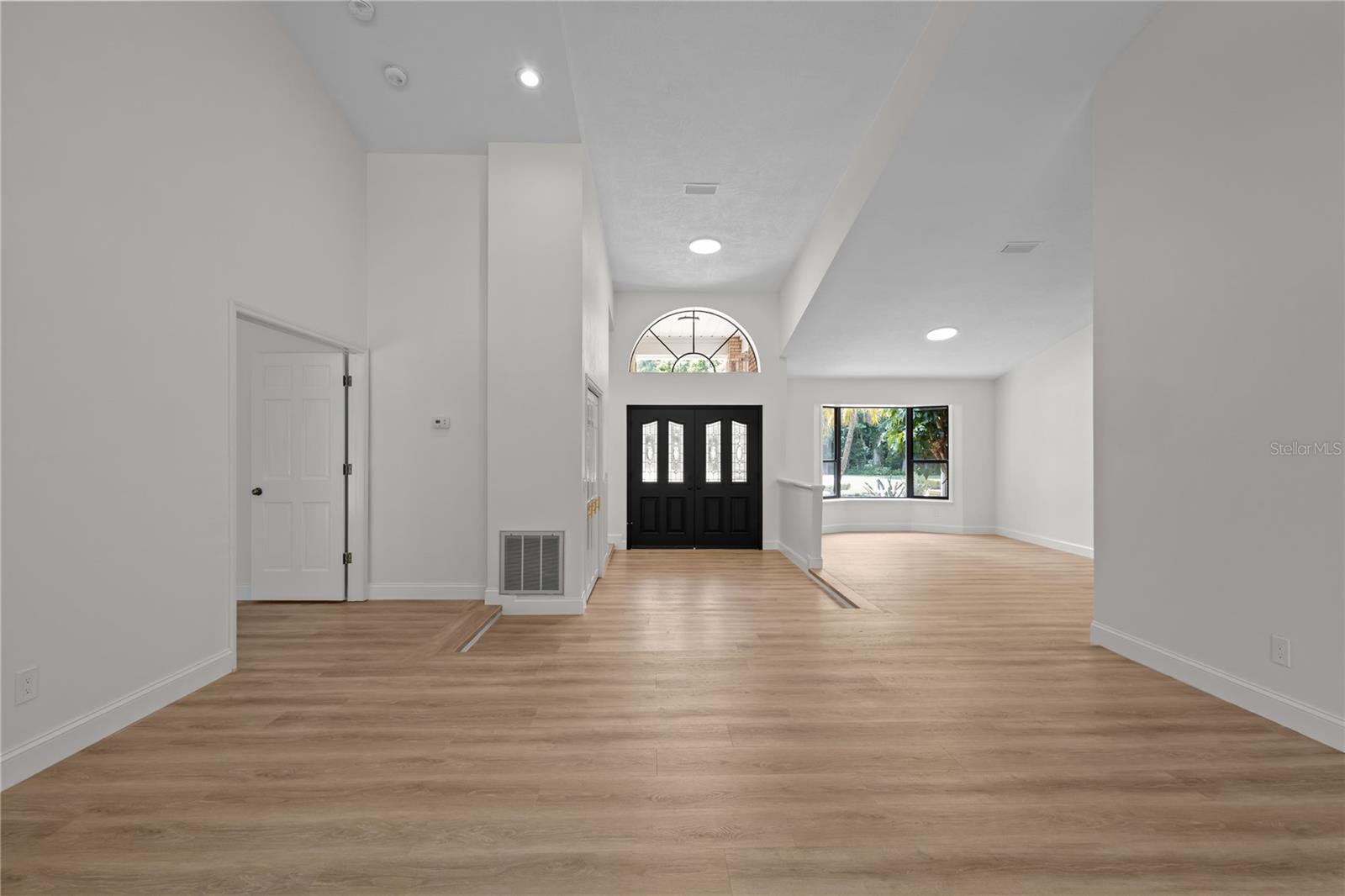CYPRESS RUN - Residential