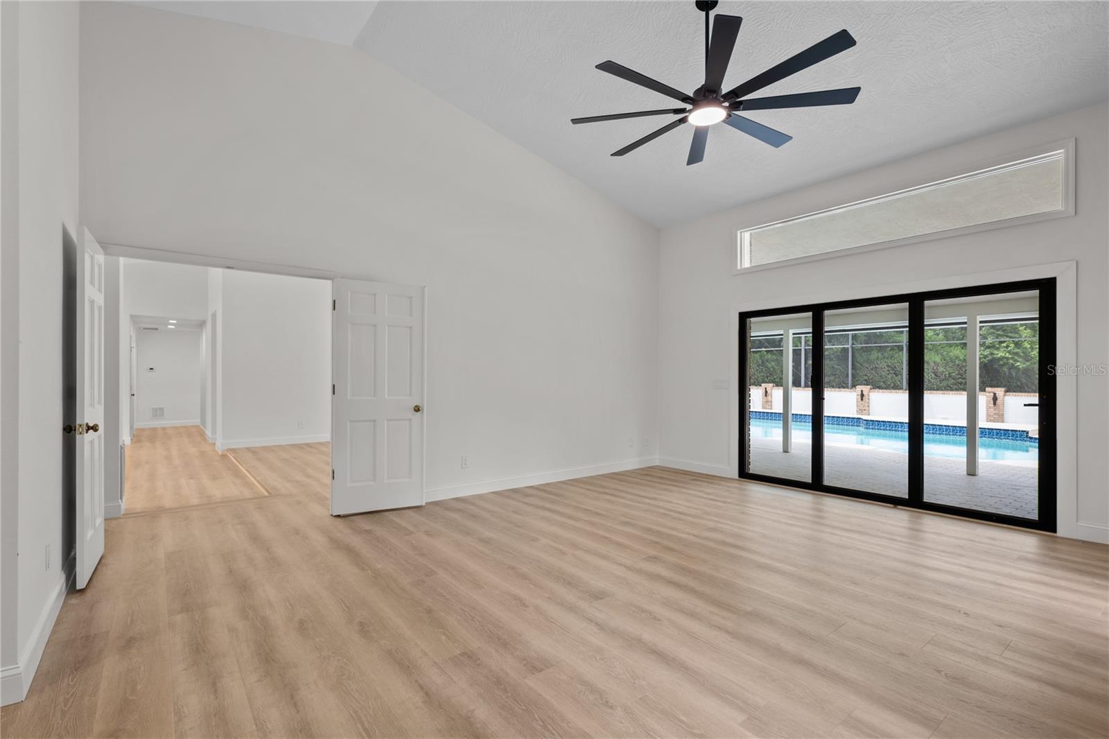 CYPRESS RUN - Residential