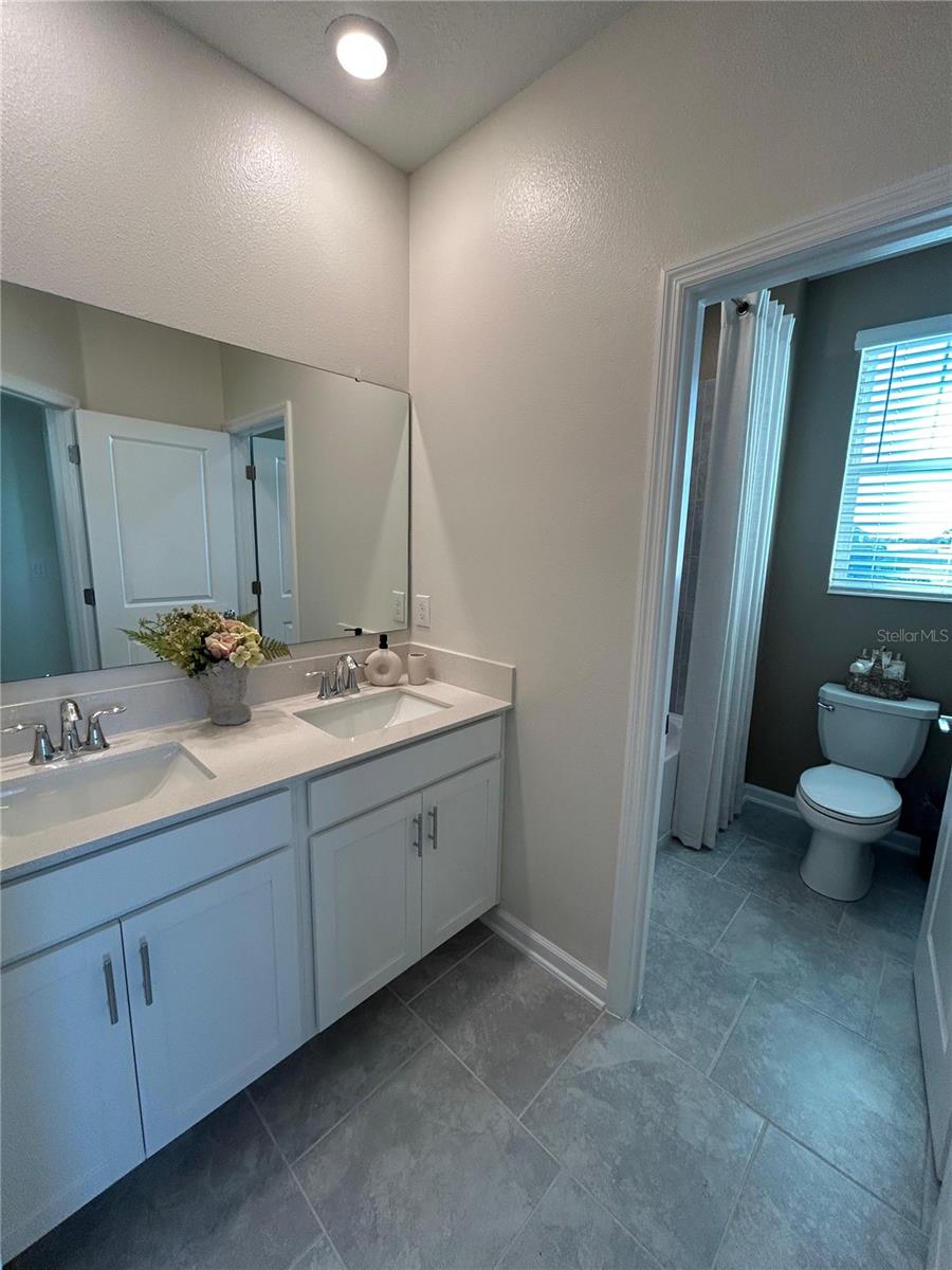 STOREY GRV PH 1A-1 - Residential Lease