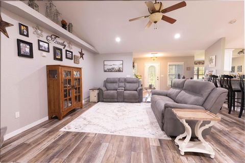 Tiny photo for 14725 SE 36th Avenue, Summerfield, FL 34491 (MLS # G5103797)