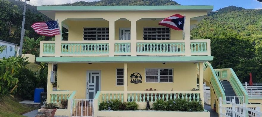 ENJOY THE SEA BREEZE AND A LUXURIOUS OCEAN VIEW. PROPERTY FEATURING OVER AN ACRE OF LAND AND THREE APARTMENTS. DOUBLE GARAGE FOR FOUR CARS AND A NEWLY BUILT SWIMMING POOL. CURRENTLY USED FOR SHORT-TERM RENTALS, THIS PROPERTY IS IDEAL FOR GENERATING INCOME AND HAVING A PLACE TO VACATION WHEN YOU VISIT PUERTO RICO. THE FIRST FLOOR HAS TWO BEDROOMS AND ONE BATHROOM. SECOND FLOOR: ONE BEDROOM WITH A BATHROOM. THIRD APARTMENT: A SPACIOUS STUDIO WITH ITS OWN BATHROOM. LAUNDRY AREA AND AN OUTDOOR BATHROOM FOR COMMON AREA USE. TERRACE WITH BBQ AREA.