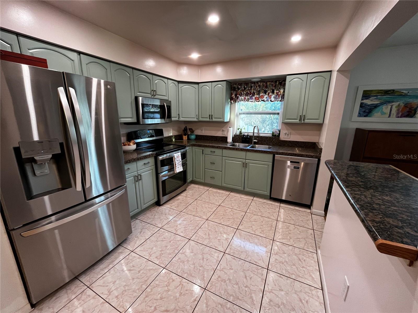 WINTER PARK ESTATES - Residential