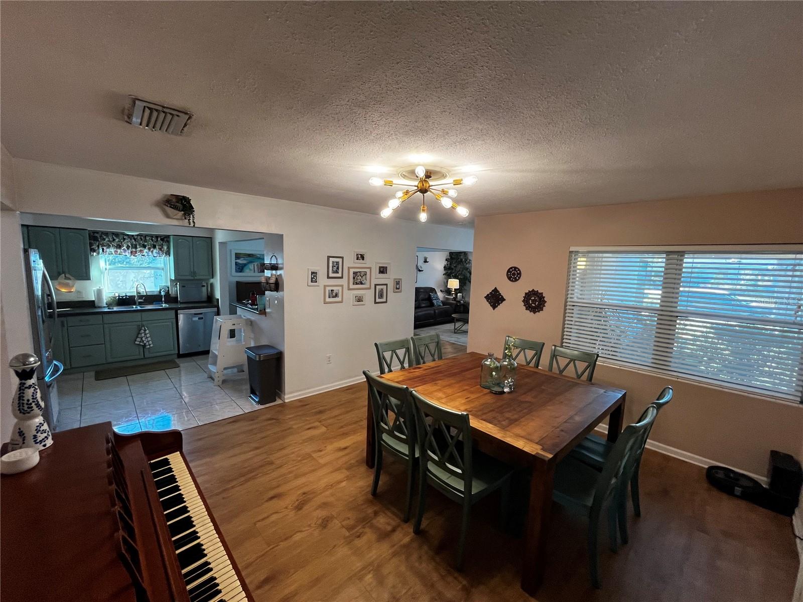 WINTER PARK ESTATES - Residential