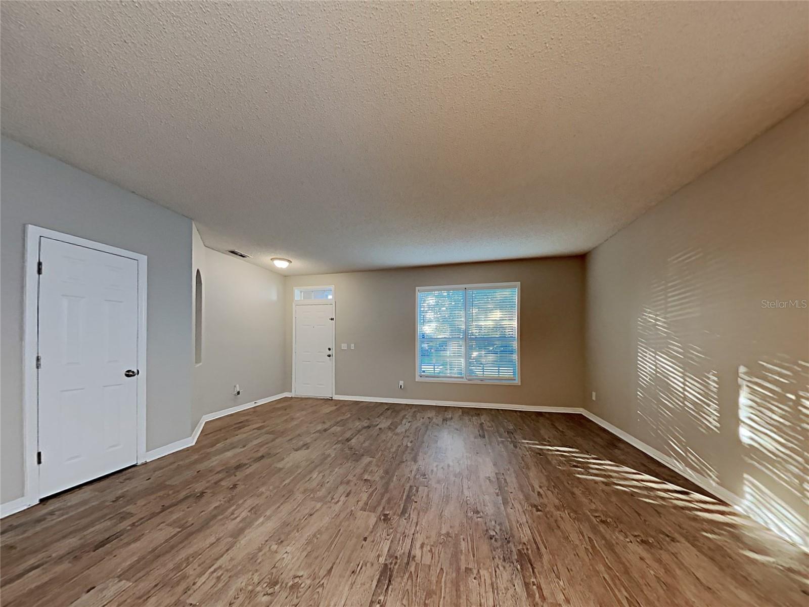 SUNSET RIDGE PH 02 - Residential