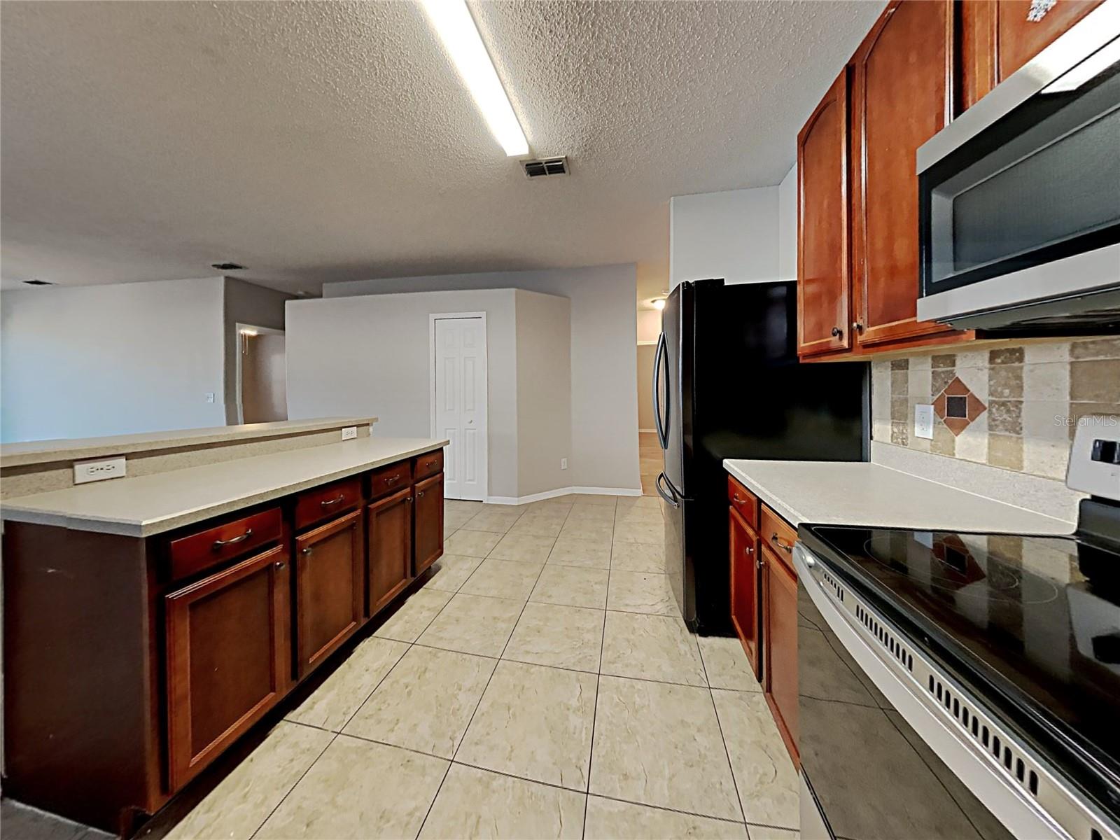 SUNSET RIDGE PH 02 - Residential