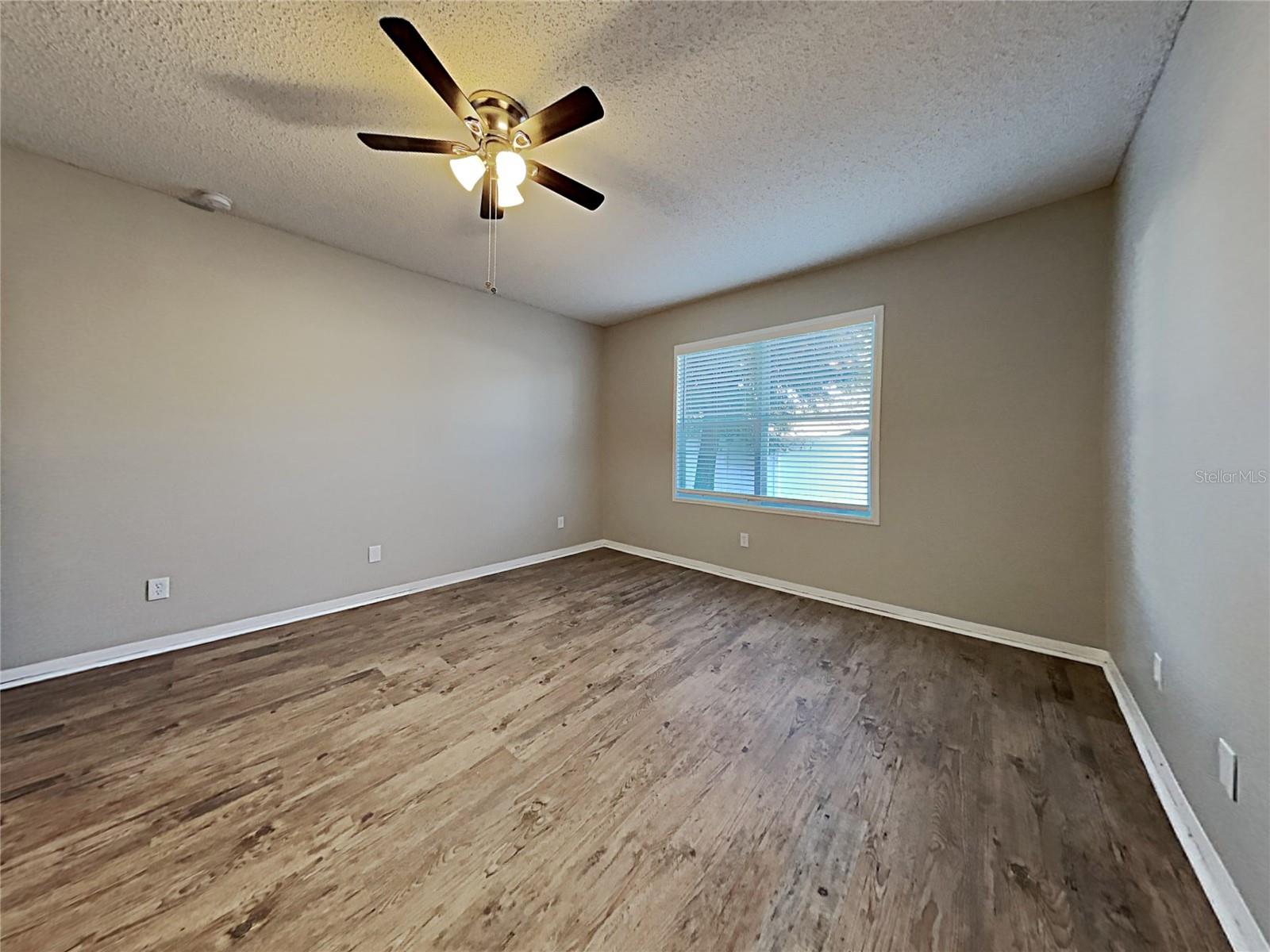 SUNSET RIDGE PH 02 - Residential